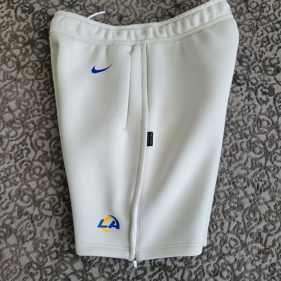 Nike LA Rams On Field Apparel Shorts Size M - Picture 9 of 12